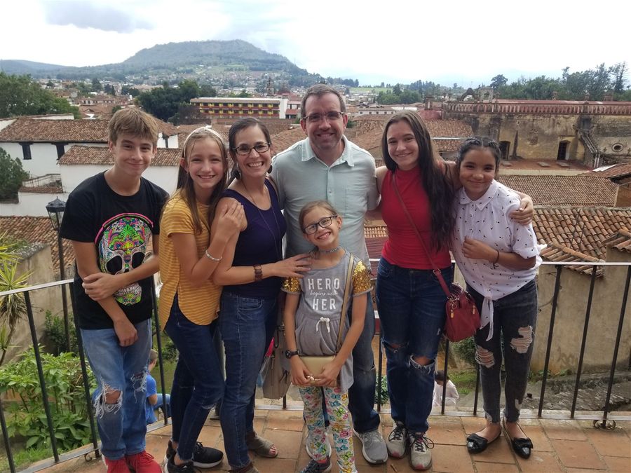 Noche (Levi), Weslee, Karlee, Reggie, Harmony, and Selah with our NOE Angel program student, Sam while visiting Patzcuaro, Michoacán